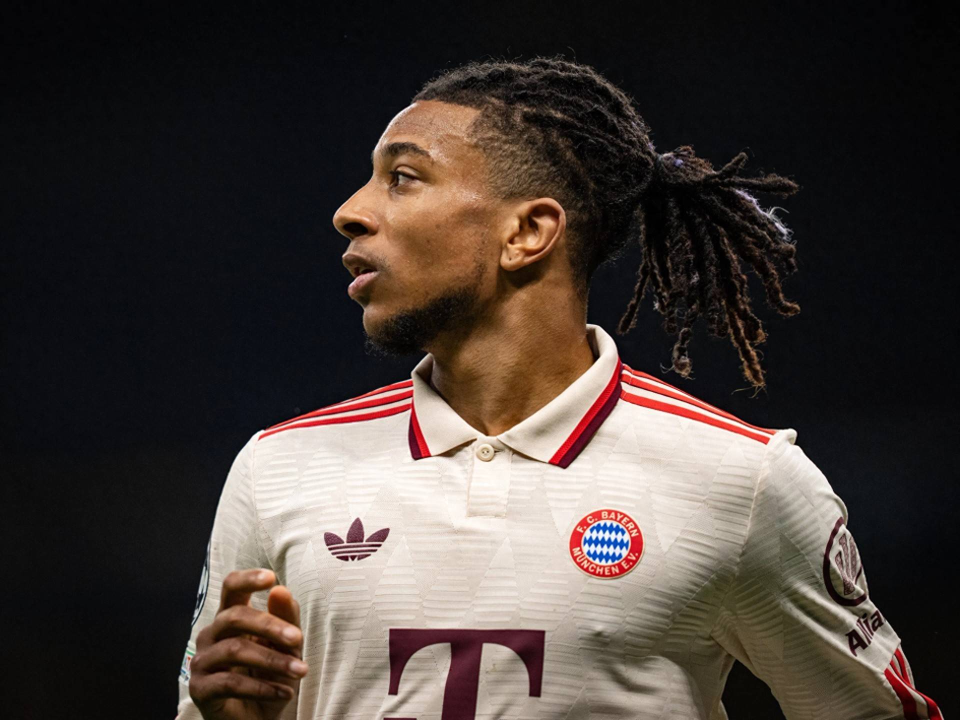 没有解约价！拜仁24岁边锋被视作“无价之宝”，孔帕尼不会舍弃他